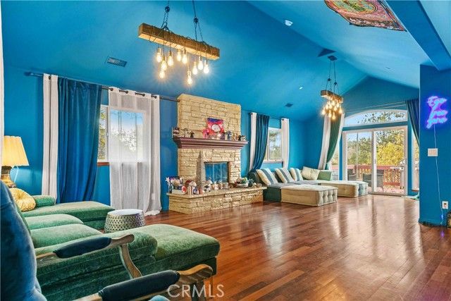 1253 Golden Rule, Lake Arrowhead, CA 92352