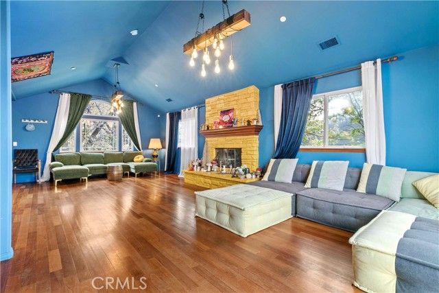 1253 Golden Rule, Lake Arrowhead, CA 92352