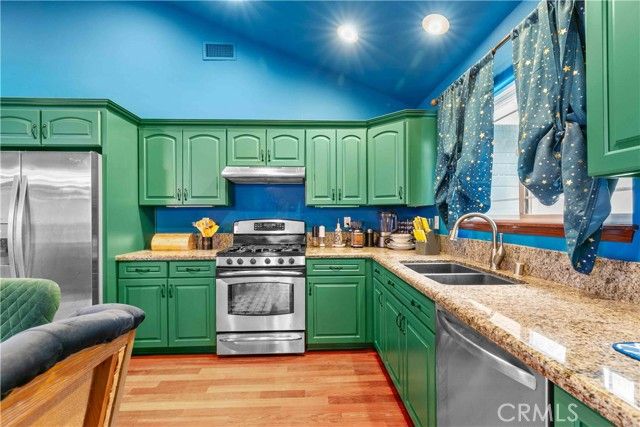 1253 Golden Rule, Lake Arrowhead, CA 92352