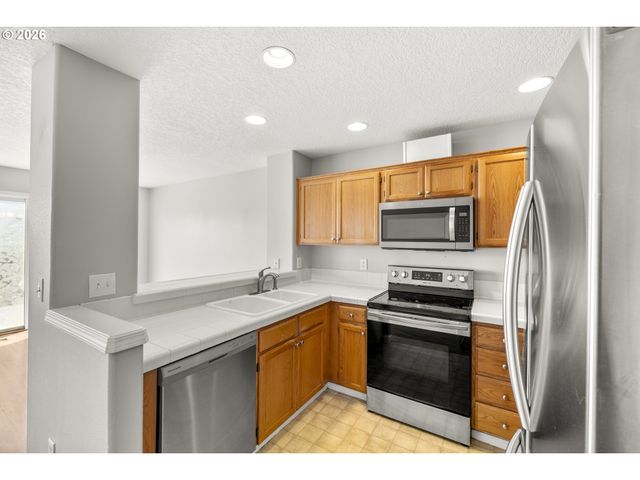 41706 Nw BELLINGHAM Ct, Banks, OR 97106