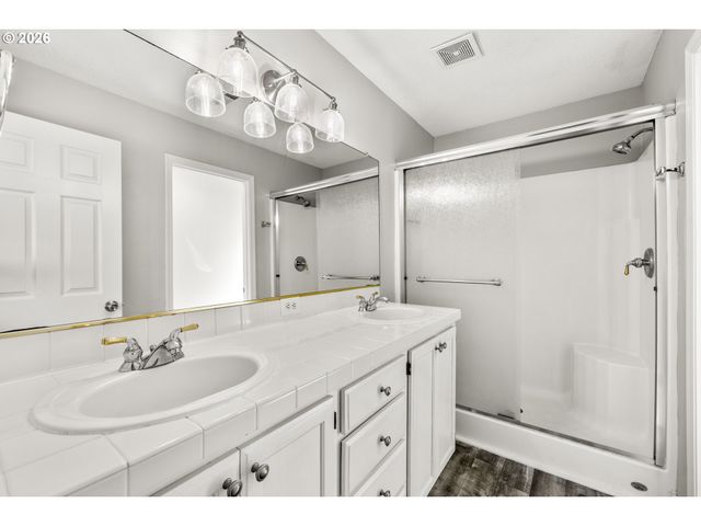 41706 Nw BELLINGHAM Ct, Banks, OR 97106