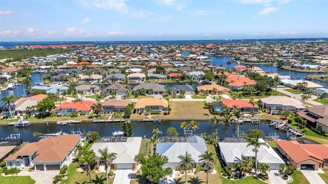 2718 SAINT THOMAS DRIVE, Punta Gorda, FL 33950