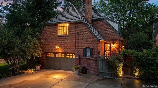 4330 E 6th Avenue Parkway, Denver, CO 80220