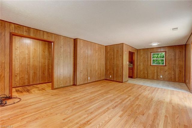 214 Regency Drive, Reidsville, NC 27320
