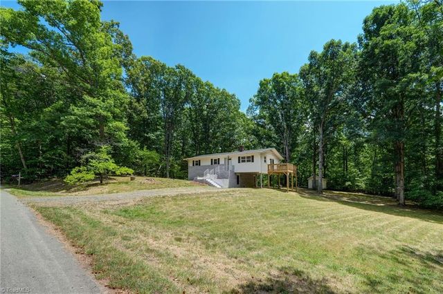 214 Regency Drive, Reidsville, NC 27320