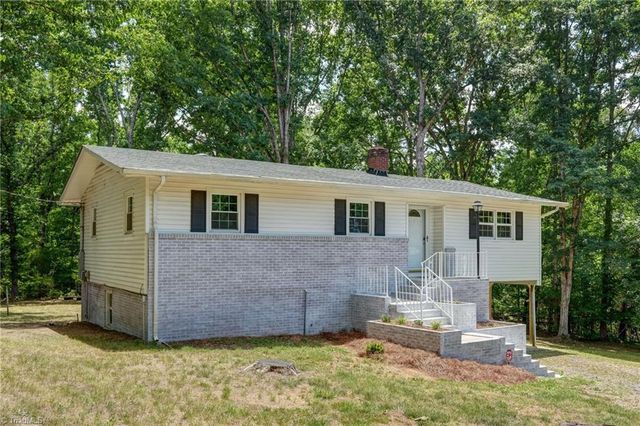 214 Regency Drive, Reidsville, NC 27320