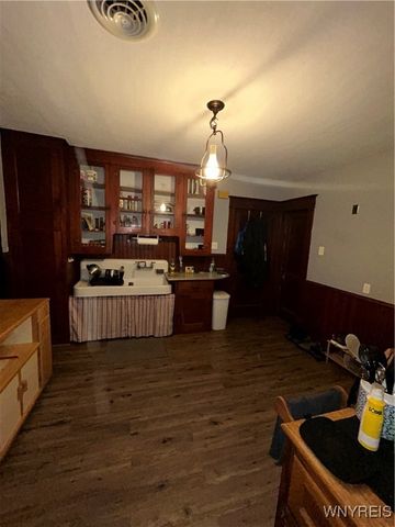1311 Walden Avenue, Cheektowaga, NY 14211