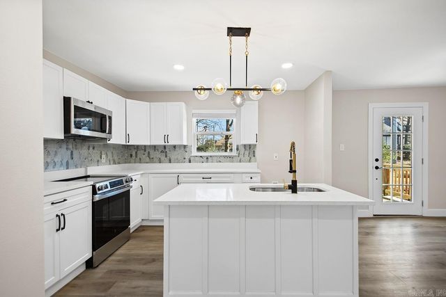 6316 Tall Chief Drive, North Little Rock, AR 72116