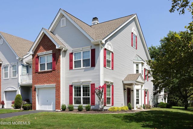 4 Oxford Road 329, Holmdel, NJ 07733