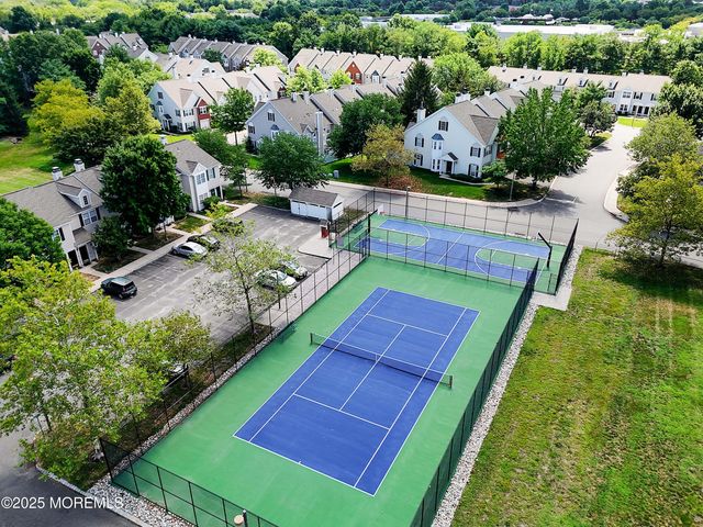 4 Oxford Road 329, Holmdel, NJ 07733