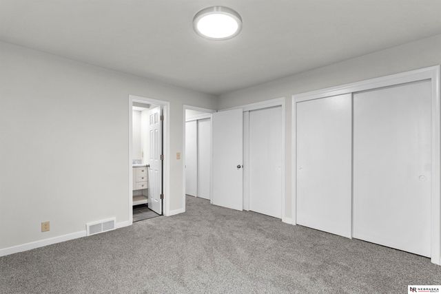 8612 S 38th Avenue, Bellevue, NE 68147