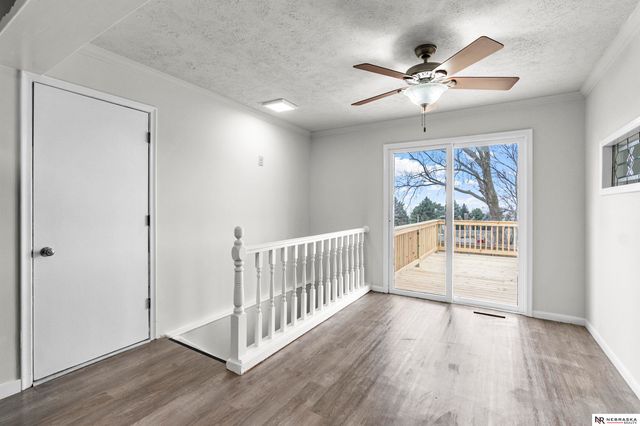 8612 S 38th Avenue, Bellevue, NE 68147