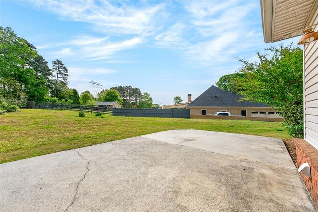 3057 Biltmore Woods Drive, Buford, GA 30519