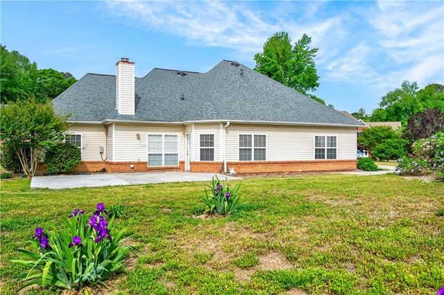 3057 Biltmore Woods Drive, Buford, GA 30519