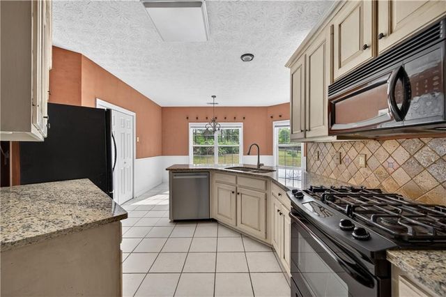 3057 Biltmore Woods Drive, Buford, GA 30519