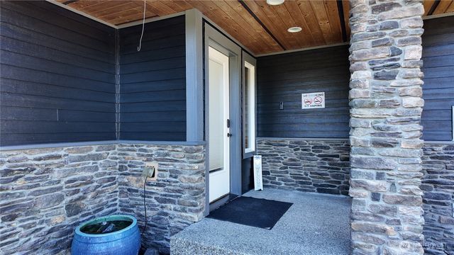 500 Briza Lane, Sedro Woolley, WA 98284