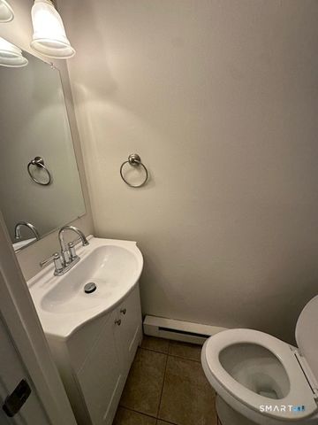 53 Hiltbrand Road APT 3-8, Bristol, CT 06010