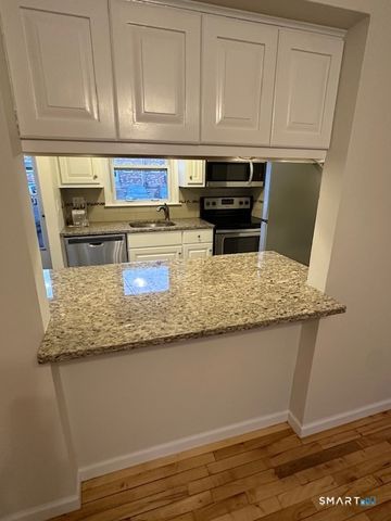 53 Hiltbrand Road APT 3-8, Bristol, CT 06010