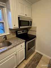 53 Hiltbrand Road APT 3-8, Bristol, CT 06010