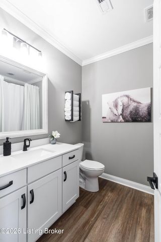 1178 Greens Dr, Simpsonville, KY 40067