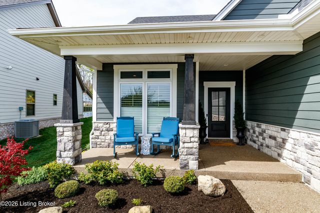 1178 Greens Dr, Simpsonville, KY 40067