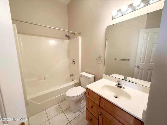4906 Shaftesbury Place, Wilmington, NC 28409