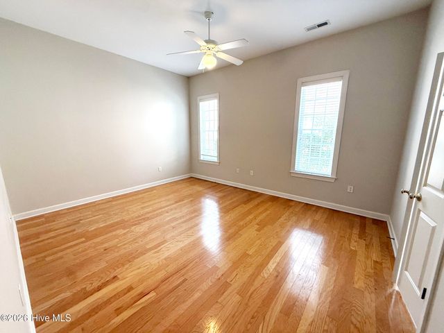 4906 Shaftesbury Place, Wilmington, NC 28409