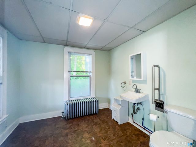 58 Shore Drive, Branford, CT 06405
