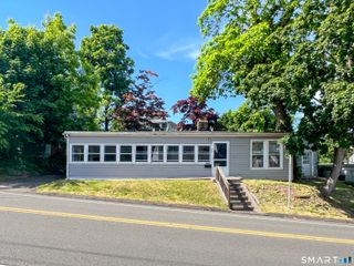 58 Shore Drive, Branford, CT 06405