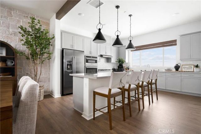 233 Blue Wing, Irvine, CA 92618