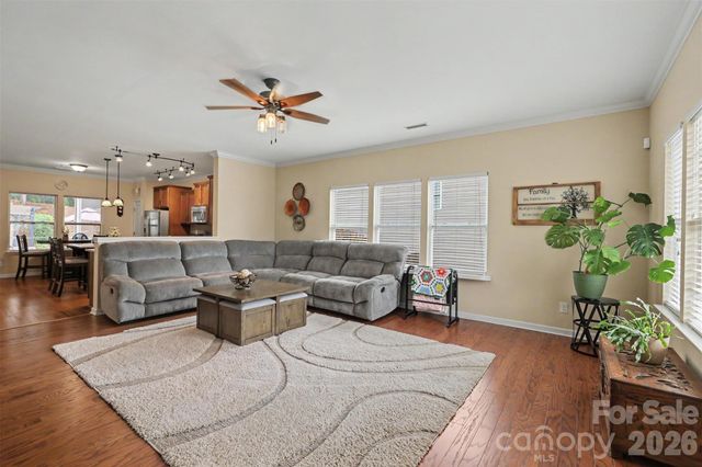104 Isabella Court, Mount Holly, NC 28120