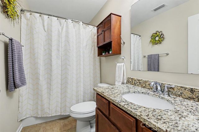 104 Isabella Court, Mount Holly, NC 28120