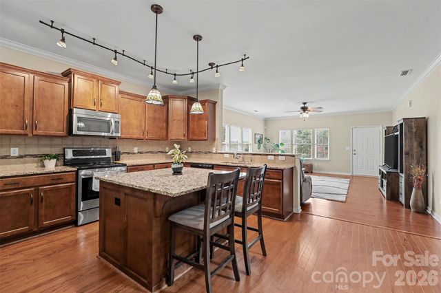 104 Isabella Court, Mount Holly, NC 28120