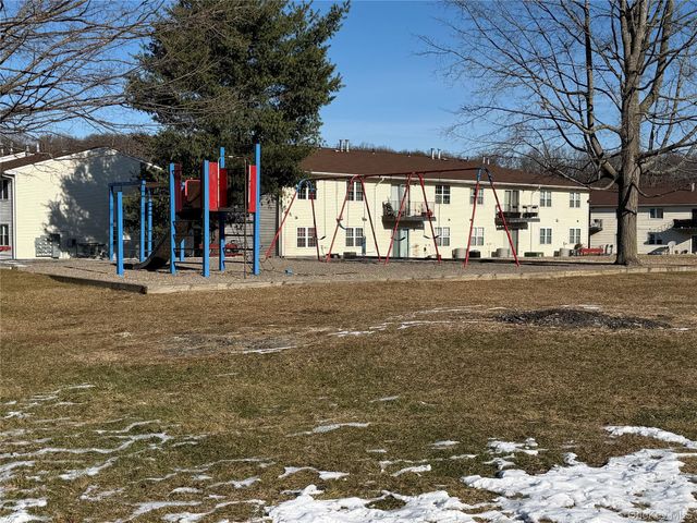 276 Temple Hill Road 1704, New Windsor, NY 12553