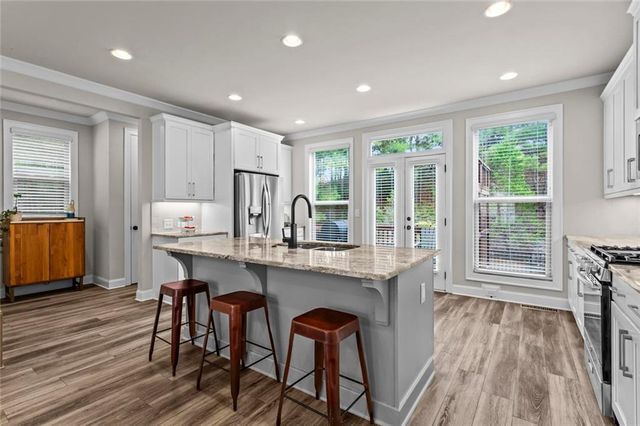 1402 Wisteria Wall Drive, Suwanee, GA 30024