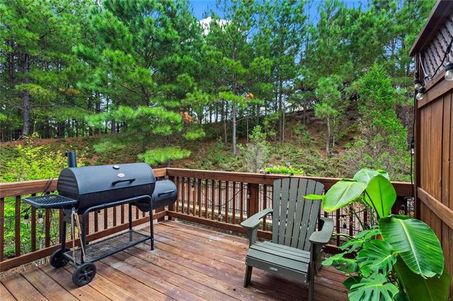 1402 Wisteria Wall Drive, Suwanee, GA 30024