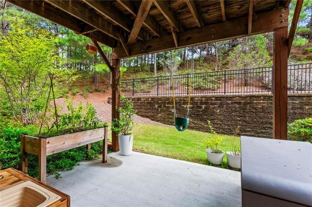 1402 Wisteria Wall Drive, Suwanee, GA 30024