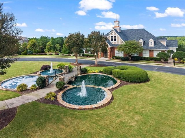 1402 Wisteria Wall Drive, Suwanee, GA 30024