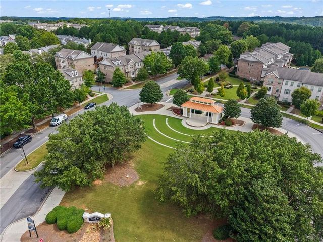 1402 Wisteria Wall Drive, Suwanee, GA 30024