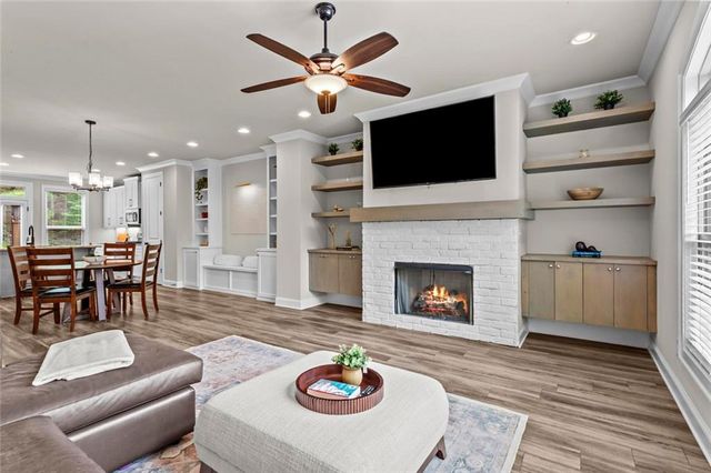 1402 Wisteria Wall Drive, Suwanee, GA 30024