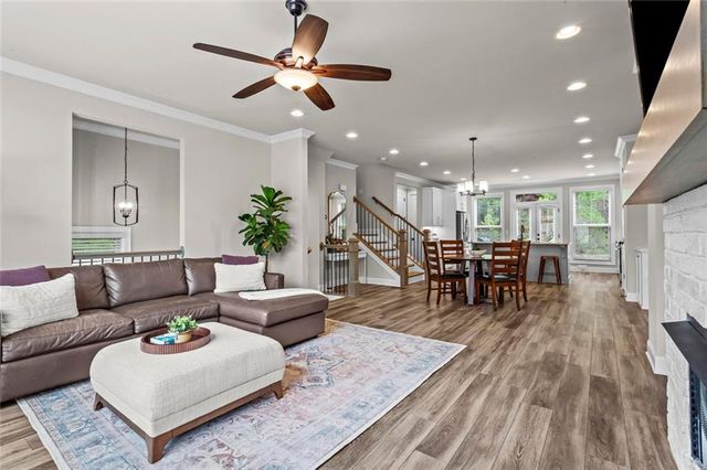 1402 Wisteria Wall Drive, Suwanee, GA 30024