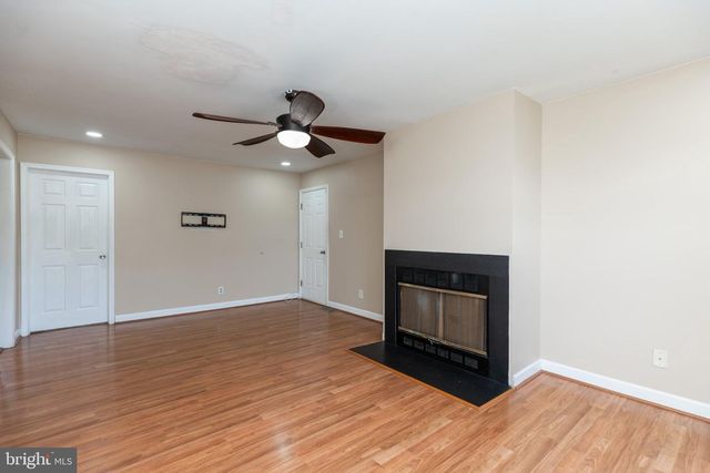 210 HANSOME WAY W, Bear, DE 19701