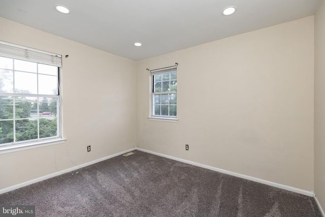 210 HANSOME WAY W, Bear, DE 19701