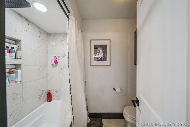 2520 W Blackjack Court, Collinsville, OK 74021