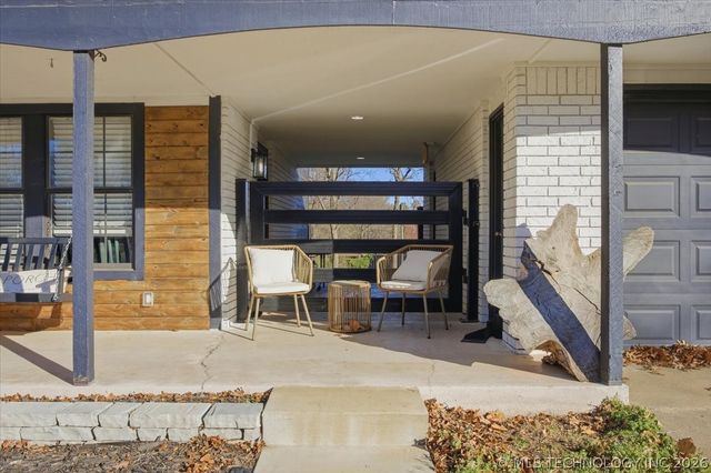 2520 W Blackjack Court, Collinsville, OK 74021