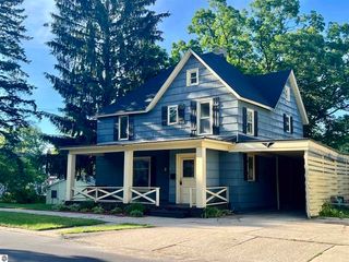 506 E Division Street, Cadillac City, MI 49601