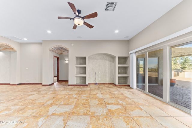 4889 W Camino de Manana, Tucson, AZ 85742