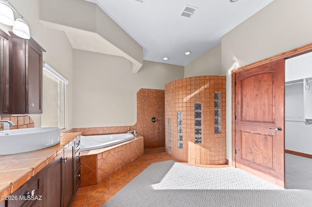 4889 W Camino de Manana, Tucson, AZ 85742