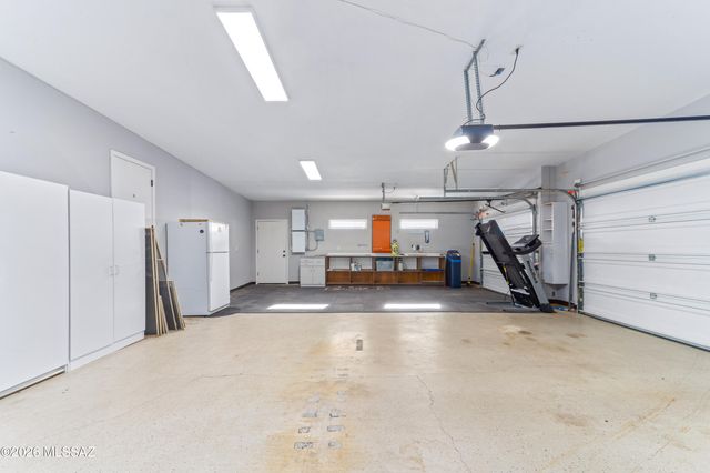 4889 W Camino de Manana, Tucson, AZ 85742