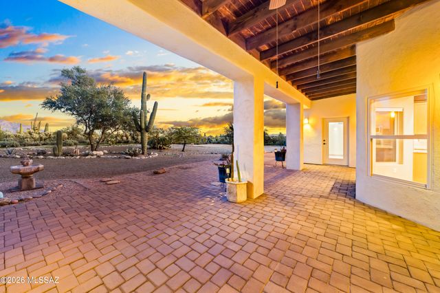 4889 W Camino de Manana, Tucson, AZ 85742